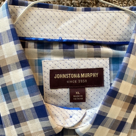 Johnston and Murphy cotton button down shirt - Picture 2 of 4